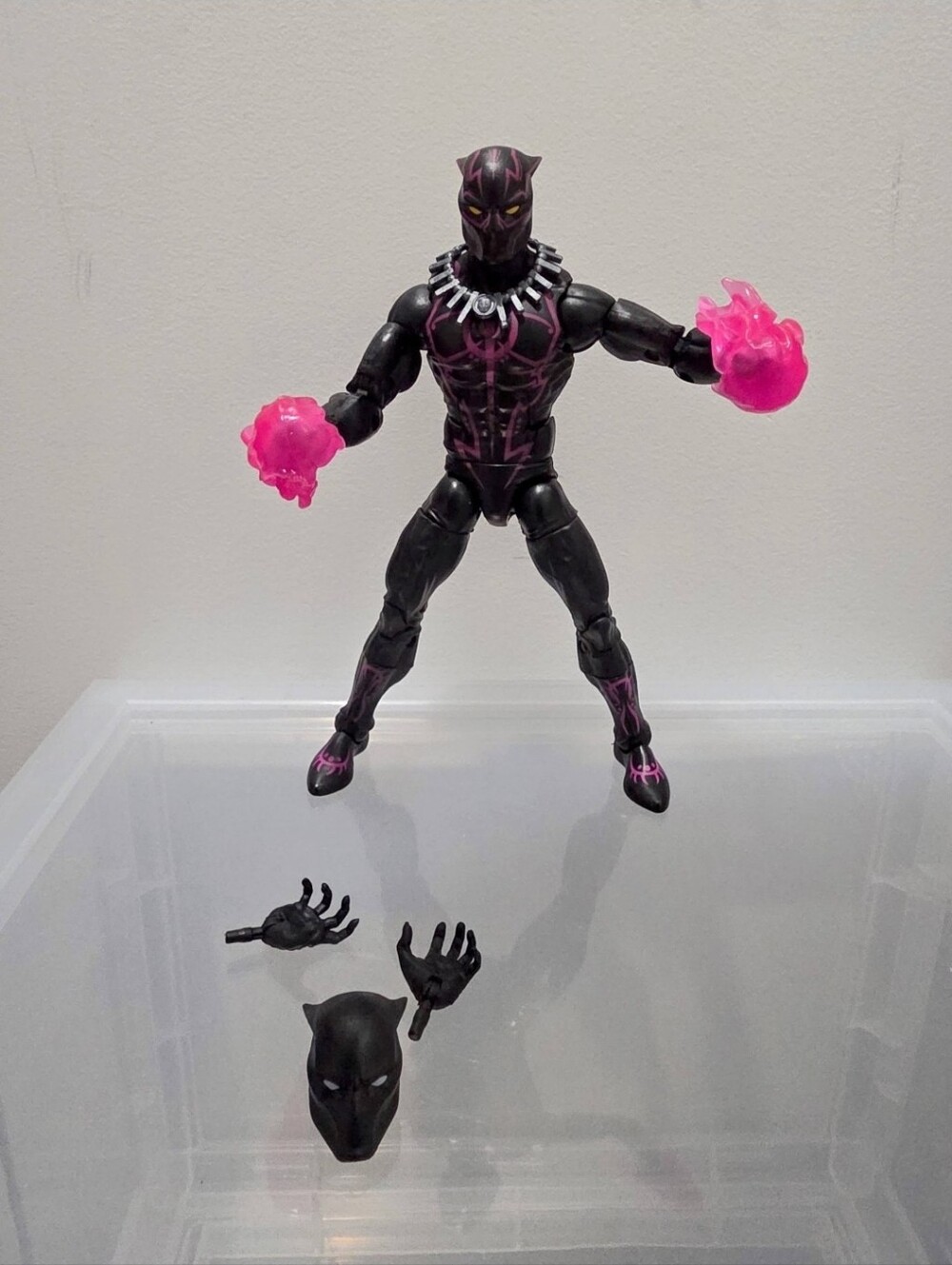Black Panther, Marvel Legends Walmart Exclusive  (Vibranium Armor)